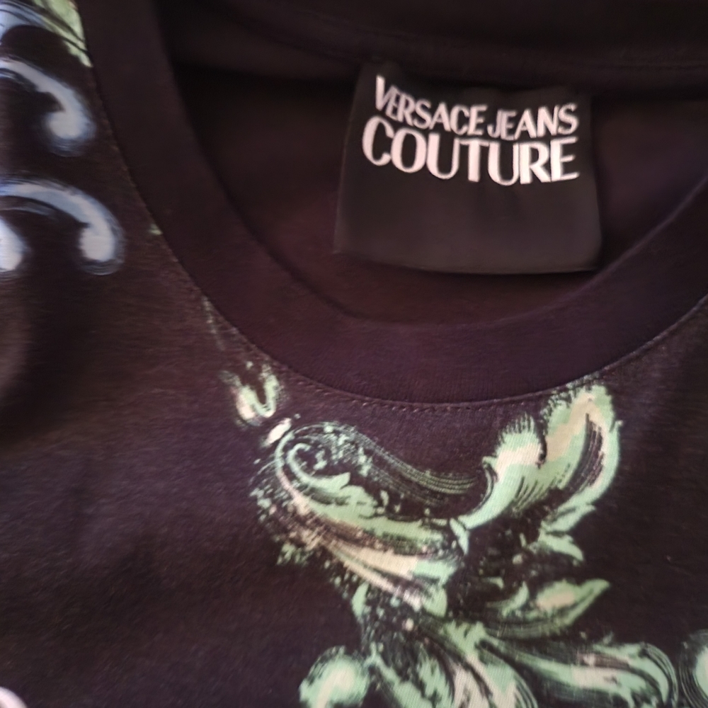 Shirt - Picture 3 of 4